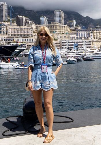 Full leaked Holly willoughby page private onlyfans photo