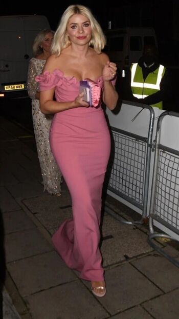 Full leaked Holly willoughby private onlyfans photo