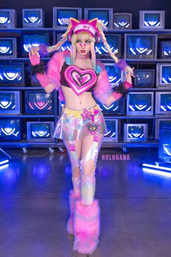 Full leaked Hologana private onlyfans photo