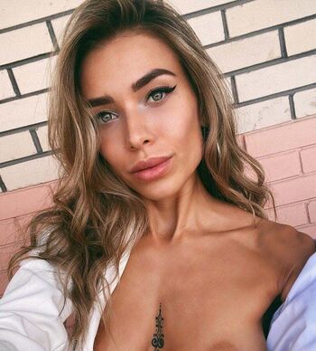 Full leaked Holymolly private onlyfans photo
