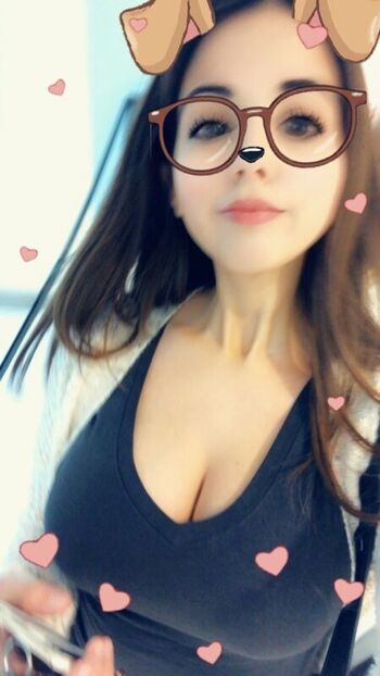 Full leaked Honeydewfawn private onlyfans photo