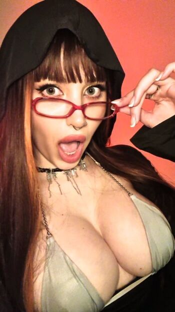 Full leaked Honeyhaze private onlyfans photo