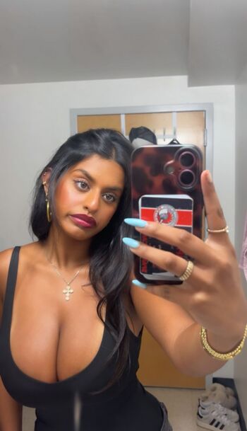 Full leaked Honeypot private onlyfans photo