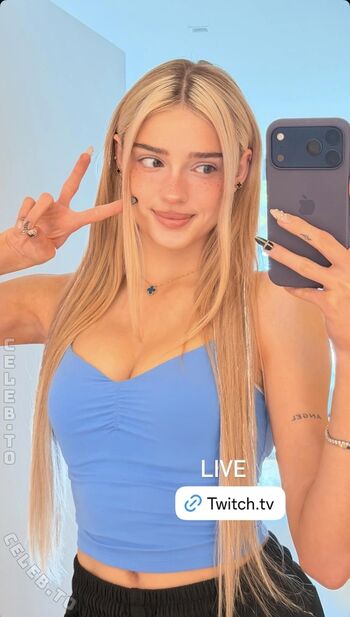 Full leaked Honeypuu private onlyfans photo