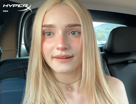 Full leaked Honeypuu private onlyfans photo