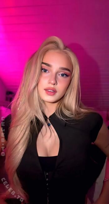 Full leaked Honeypuu  page private onlyfans photo