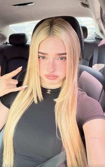 Full leaked Honeypuu page private onlyfans photo