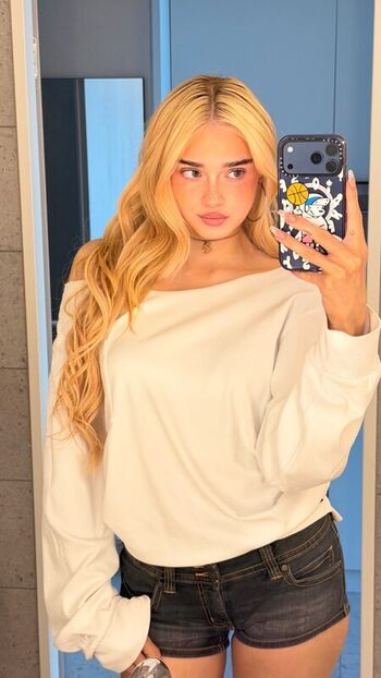 Full leaked Honeypuu  page private onlyfans photo