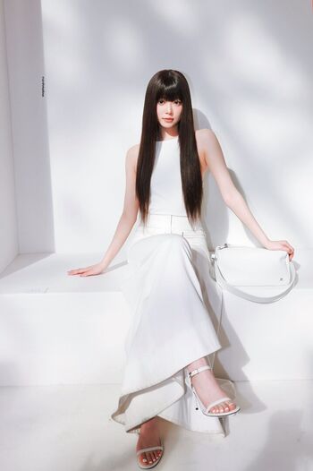 Hong Eunchae 홍은채