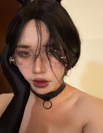 Full leaked Hongbin private onlyfans photo
