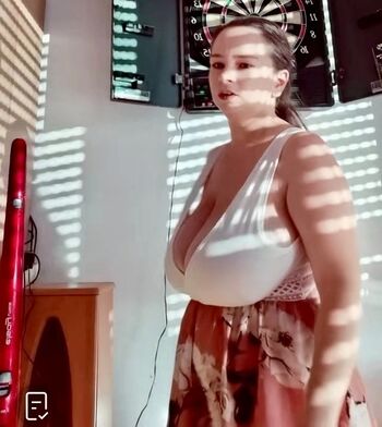 Full leaked Honorine private onlyfans photo