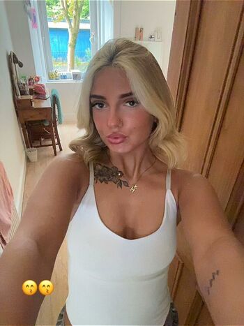 Full leaked Hope docherty page private onlyfans photo