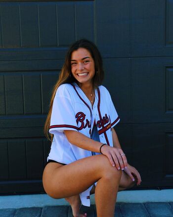 Full leaked Hopie schlenker page private onlyfans photo