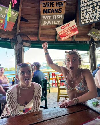 Full leaked Hopie schlenker page private onlyfans photo