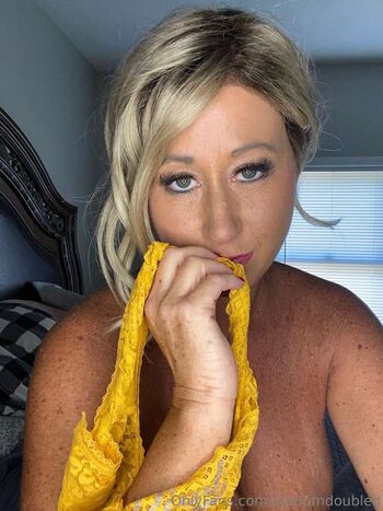 Full leaked Hotmom private onlyfans photo