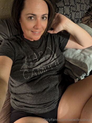 hotwifesidney