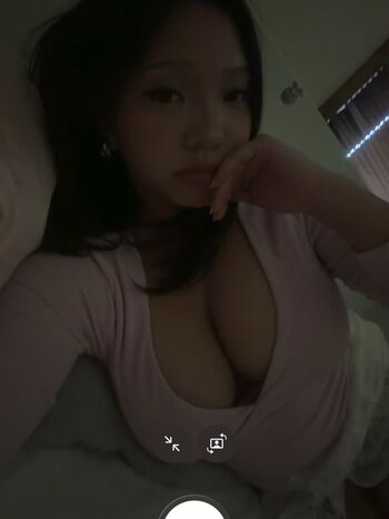 Full leaked Huabsib xyooj private onlyfans photo