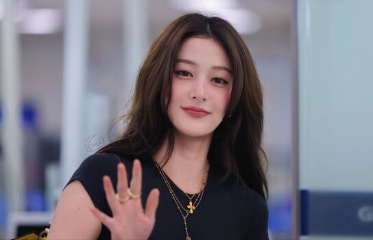 Huh Yunjin 허윤진