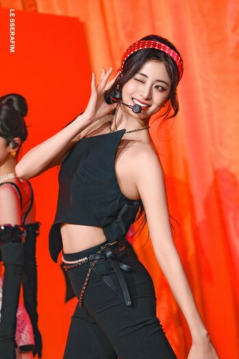 Huh Yunjin 허윤진