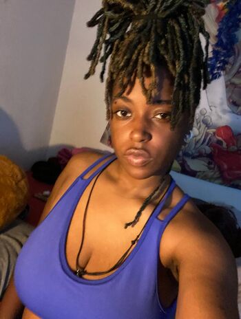 Full leaked Hunnybee alleh private onlyfans photo