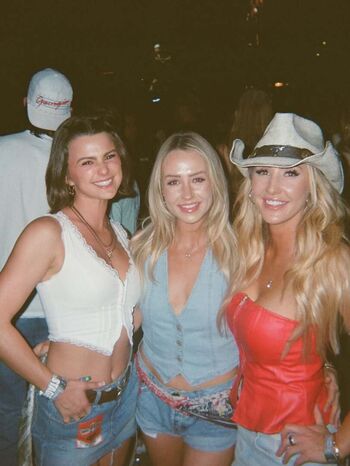 Full leaked Hunter deno  page private onlyfans photo