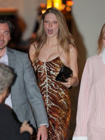 Full leaked Hunter schafer page private onlyfans photo