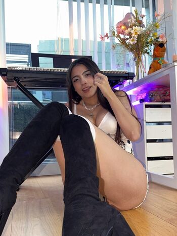 Full leaked Iaaras private onlyfans photo