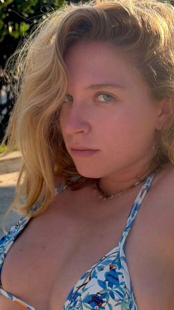 Full leaked Iamcarlavoicu private onlyfans photo