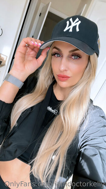 Full leaked Iamdoctorkelly page private onlyfans photo