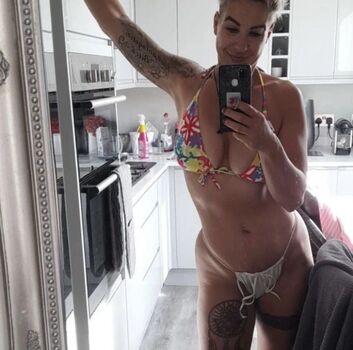 Full leaked Iamrebeccanicholls private onlyfans photo