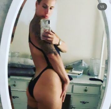Full leaked Iamrebeccanicholls private onlyfans photo