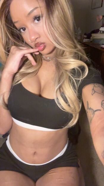 Full leaked Ickysisterr private onlyfans photo