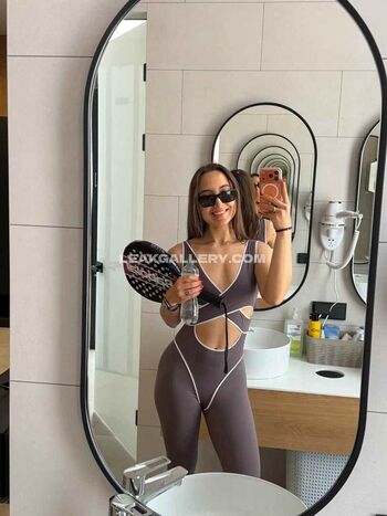 Full leaked Icrazyoneirl private onlyfans photo