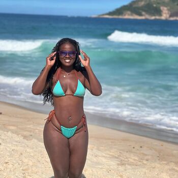 Full leaked Iiancaalmeida private onlyfans photo