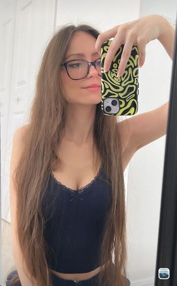 Full leaked Iiizwerg private onlyfans photo