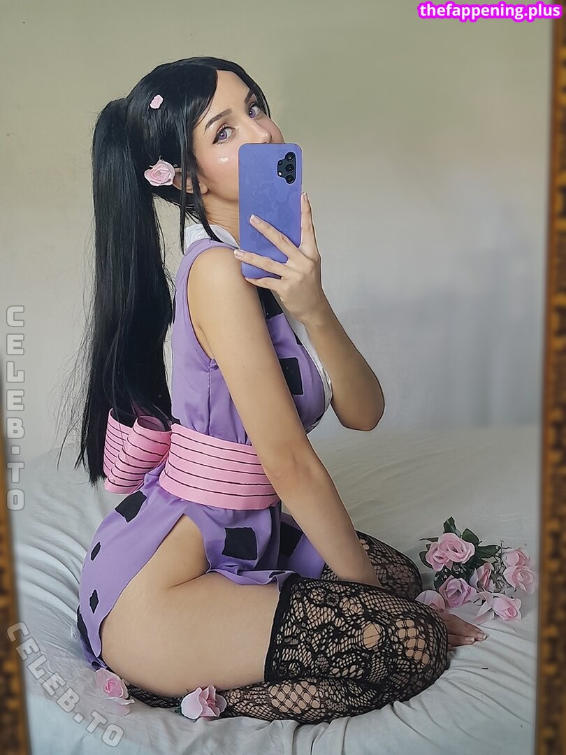 https: / iiitshina / iitshina / iitshinauwu Фото оголеного OnlyFans #36