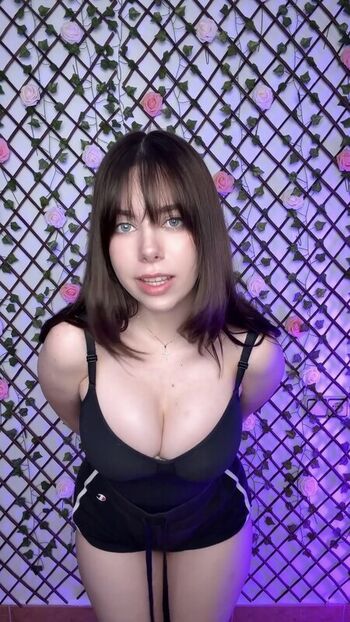 Full leaked Ijenz private onlyfans photo