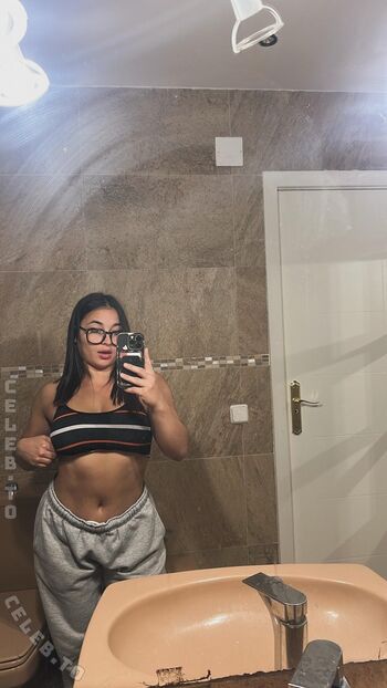 Full leaked Ilaais private onlyfans photo