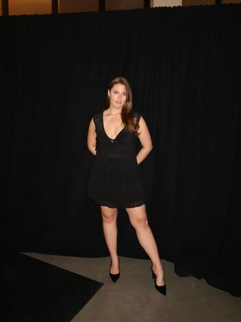Full leaked Ilona maher page private onlyfans photo