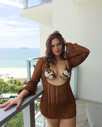 Full leaked Ilona maher page private onlyfans photo