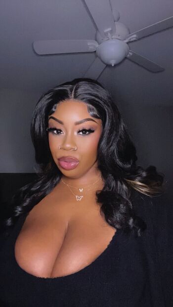 Full leaked Ilooklikebaae page private onlyfans photo