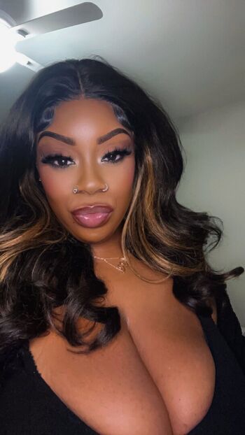 Full leaked Ilooklikebaae page private onlyfans photo