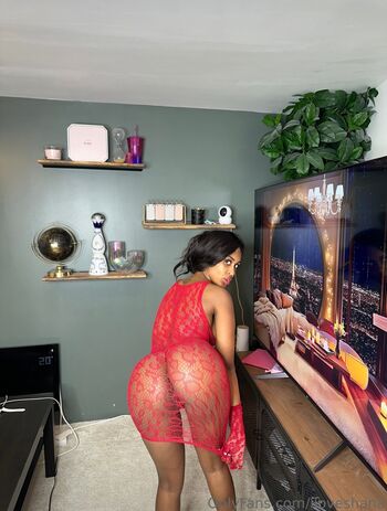 Full leaked Iloveshana private onlyfans photo