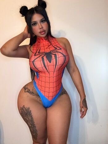 Full leaked Iluvcinnie private onlyfans photo