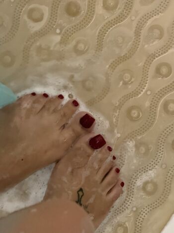 Full leaked Iluvfatitties private onlyfans photo