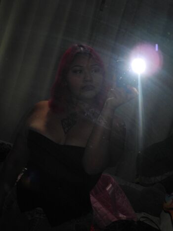 Full leaked Iluvfatitties private onlyfans photo