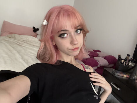 Full leaked Iluvmeww page private onlyfans photo
