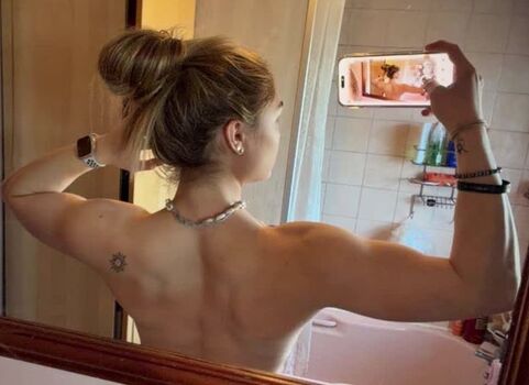 Full leaked Im chloe btw private onlyfans photo