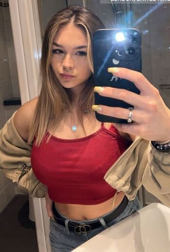 Full leaked Im chloe btw private onlyfans photo