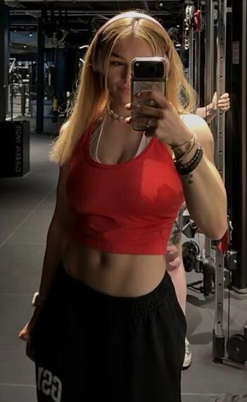 Full leaked Im chloe btw private onlyfans photo